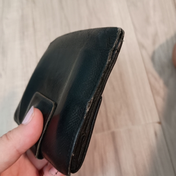 BVLGARI Two-folded wallet Classico leather Authentic - Picture 7 of 11